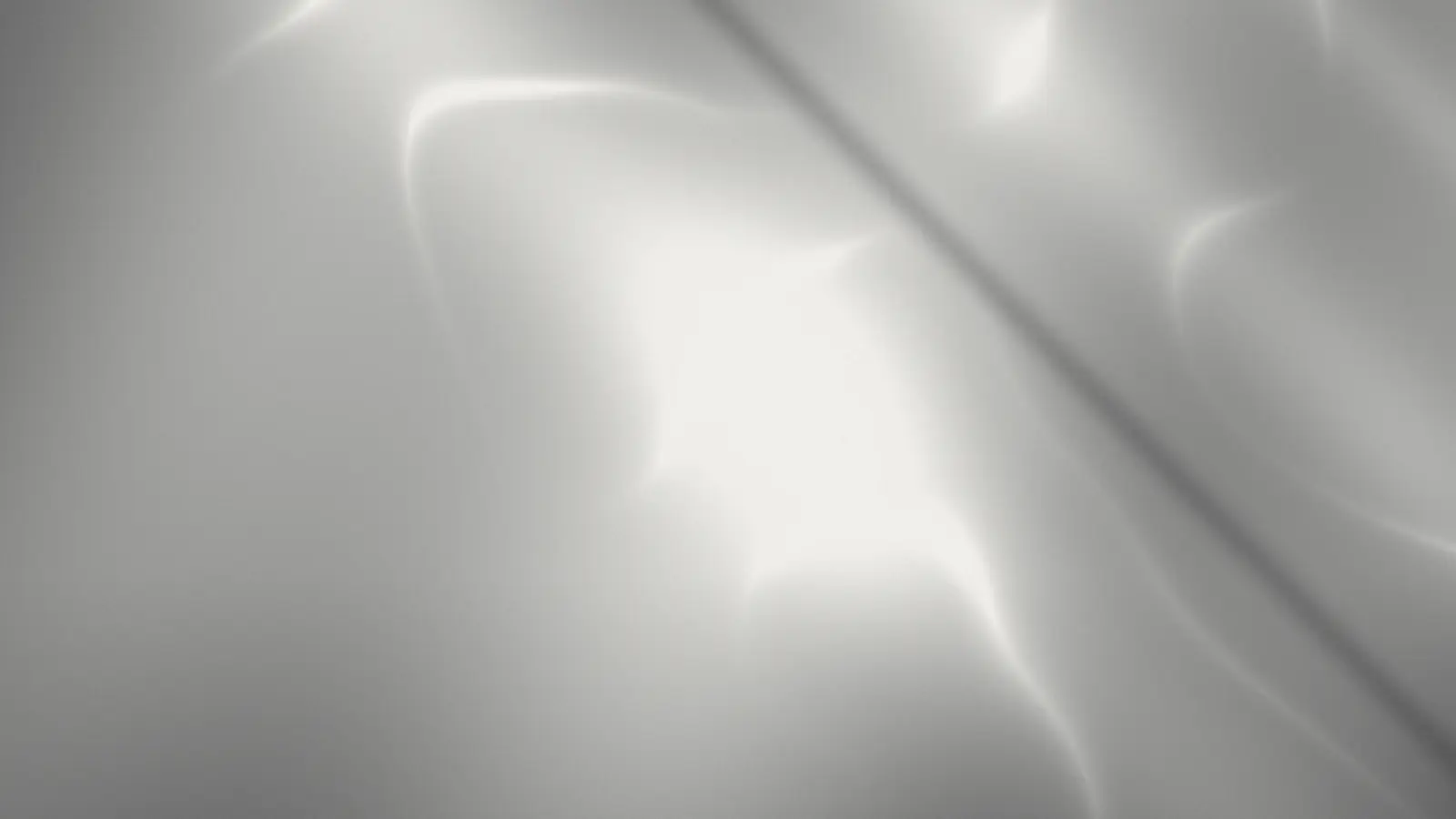 Veneers in Los Angeles: soft daylight moving across porcelain, the material of our custom veneers